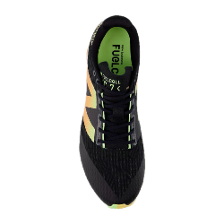 NEW BALANCE - POINTES FUELCELL XC7 v5 - Black / Bleached